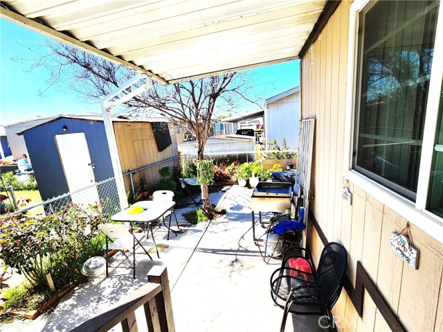 Detail Gallery Image 28 of 39 For 3825 Crestmore Rd #437,  Riverside,  CA 92509 - 4 Beds | 2 Baths
