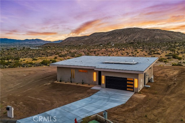 Detail Gallery Image 1 of 75 For 58855 Meredith Ct, Yucca Valley,  CA 92284 - 2 Beds | 2 Baths