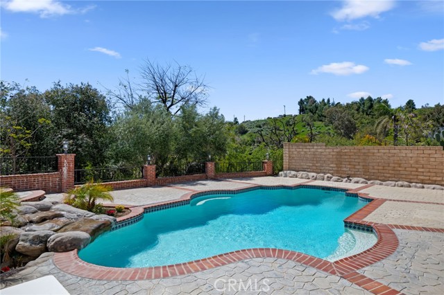 17830 Arvida Drive, Granada Hills CA: https://media.crmls.org/medias/ae4ce7b8-0555-45e0-9ed4-717f9e2e24b7.jpg