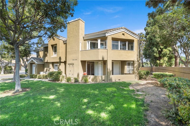Detail Gallery Image 1 of 46 For 14 Scripps Aisle #173,  Irvine,  CA 92612 - 2 Beds | 2 Baths