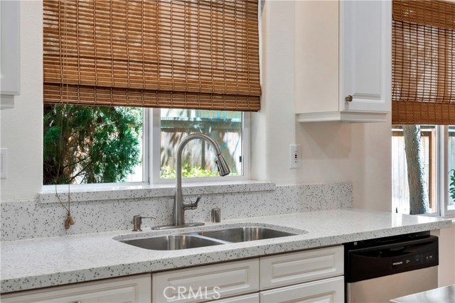 Detail Gallery Image 14 of 45 For 5 Flowerdale, Ladera Ranch,  CA 92694 - 3 Beds | 2/1 Baths
