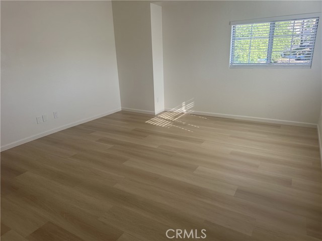 Detail Gallery Image 8 of 10 For 25667 Kalmia, Moreno Valley,  CA 92557 - 4 Beds | 2/1 Baths