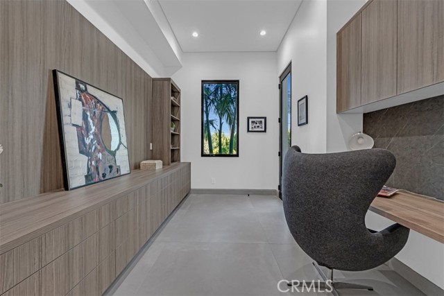 Detail Gallery Image 22 of 50 For 13016 Chandler, Sherman Oaks,  CA 91401 - 6 Beds | 6/1 Baths