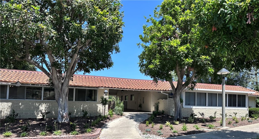 3274 San Amadeo #A