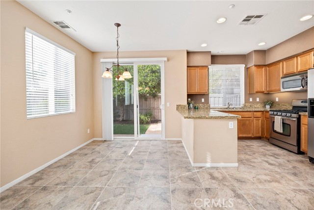 Detail Gallery Image 6 of 34 For 41688 Timberwood Ave #3,  Murrieta,  CA 92562 - 2 Beds | 2/1 Baths
