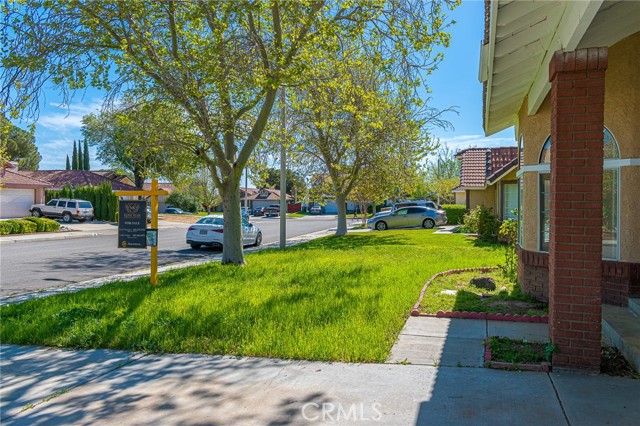 Detail Gallery Image 32 of 33 For 578 Conifer Dr, Palmdale,  CA 93550 - 5 Beds | 2/1 Baths