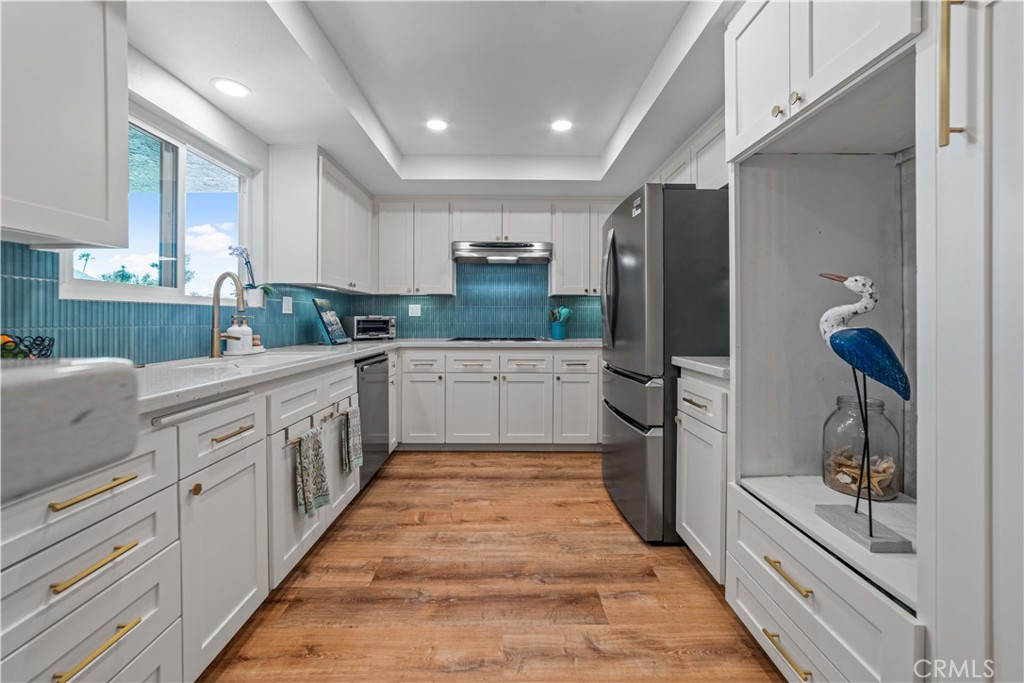 1910 Grant Ave #4