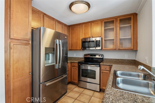 Detail Gallery Image 15 of 38 For 1965 Las Colinas Cir #205,  Corona,  CA 92879 - 1 Beds | 1 Baths