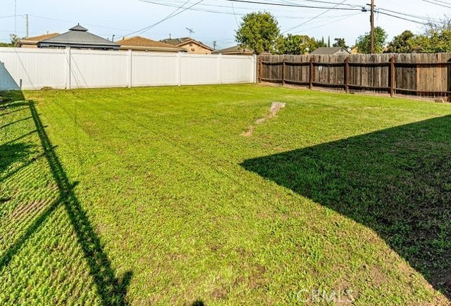 Detail Gallery Image 22 of 22 For 3929 W W. 119th Pl, Hawthorne,  CA 90250 - 3 Beds | 2 Baths