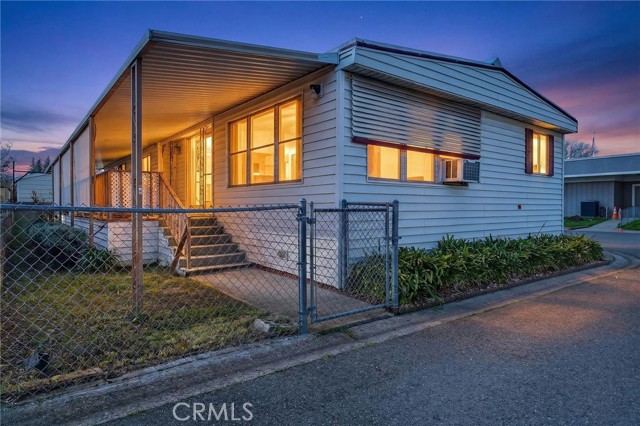 Detail Gallery Image 34 of 48 For 701 E Lassen Ave #108,  Chico,  CA 95973 - 3 Beds | 2 Baths