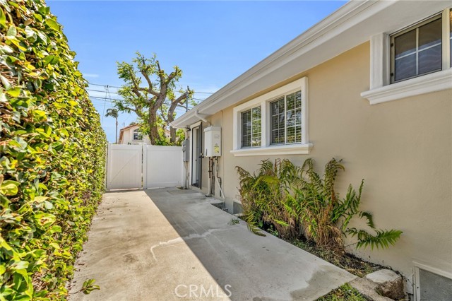 Detail Gallery Image 46 of 51 For 2213 Bataan Rd a,  Redondo Beach,  CA 90278 - 3 Beds | 2 Baths