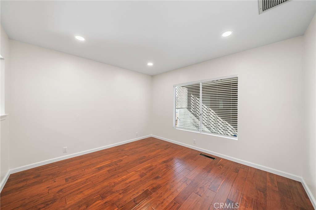 MLS #PW25252361 image #17