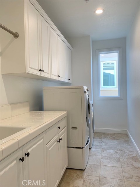 Detail Gallery Image 13 of 23 For 20409 W Esmerelda Ln, Porter Ranch,  CA 91326 - 4 Beds | 4/1 Baths