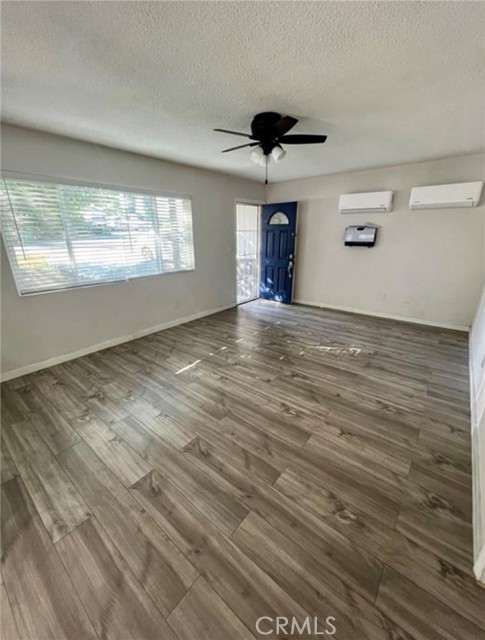 Detail Gallery Image 3 of 18 For 174 Maple Ave, Beaumont,  CA 92223 - 4 Beds | 2 Baths