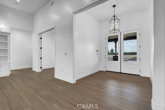 605 S Anderson Road, Exeter CA: https://media.crmls.org/medias/ae57194a-8ecc-4a24-93b0-cf6c790929f0.jpg