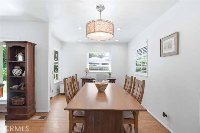 Detail Gallery Image 17 of 42 For 6128 E Conant, Long Beach,  CA 90808 - 2 Beds | 2 Baths