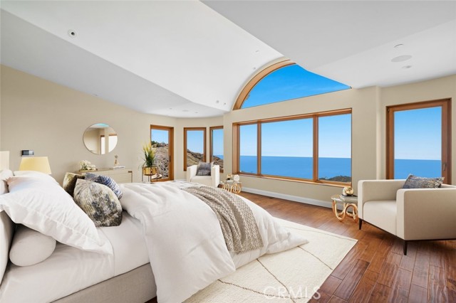 24517 Piuma Road, Malibu CA: https://media.crmls.org/medias/ae5831d6-81d7-4c9a-85d1-4944ececaae8.jpg