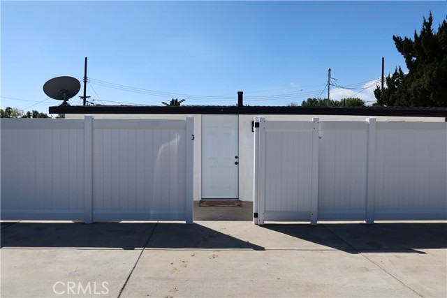 16018 Nordhoff Street, North Hills CA: https://media.crmls.org/medias/ae584c3b-904f-4594-9bed-b74f39fa50ba.jpg