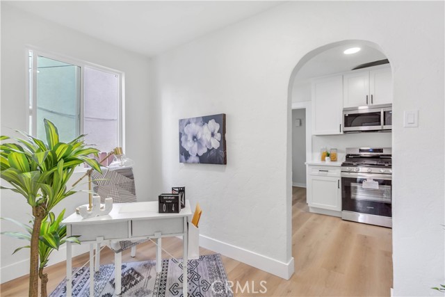 Detail Gallery Image 8 of 27 For 1629 E 114th St, Los Angeles,  CA 90059 - 3 Beds | 1 Baths