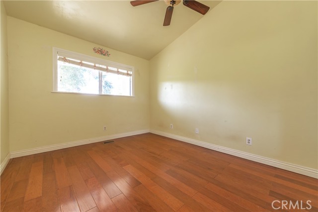 32375 Sage Road, Hemet CA: https://media.crmls.org/medias/ae590338-d00b-4e14-a54f-0688378f8f62.jpg