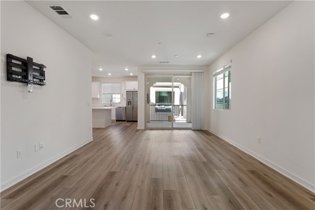 839 Cranberry Way, Upland CA: https://media.crmls.org/medias/ae5b79cd-b49c-4948-9f6e-35f21675ce71.jpg