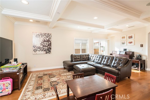 2208 Warfield Avenue, Redondo Beach, California 90278, 4 Bedrooms Bedrooms, ,2 BathroomsBathrooms,Residential,Sold,Warfield,SB17031973