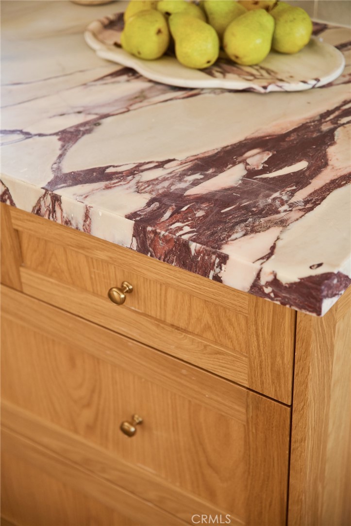 MLS #WS25251711 image #16