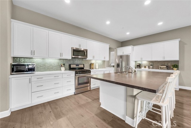 Detail Gallery Image 11 of 51 For 3979 E Tulane Way, Ontario,  CA 91761 - 4 Beds | 3 Baths