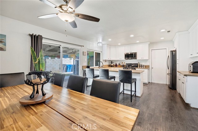 Detail Gallery Image 8 of 38 For 10022 Chula Vista Way, Riverside,  CA 92503 - 4 Beds | 2 Baths