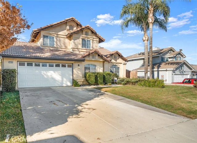 Detail Gallery Image 3 of 40 For 12908 Brooks Ln, Yucaipa,  CA 92399 - 4 Beds | 3 Baths