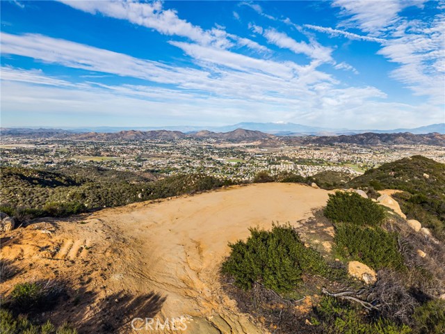 Detail Gallery Image 71 of 75 For 37731 via Baya, Murrieta,  CA 92562 - 7 Beds | 7/2 Baths