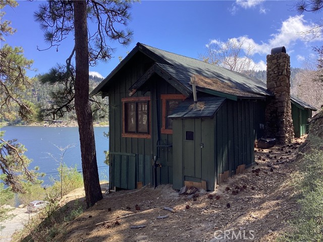 Detail Gallery Image 1 of 26 For 246 Big Bear Bld, Big Bear Lake,  CA 92315 - 1 Beds | 1 Baths