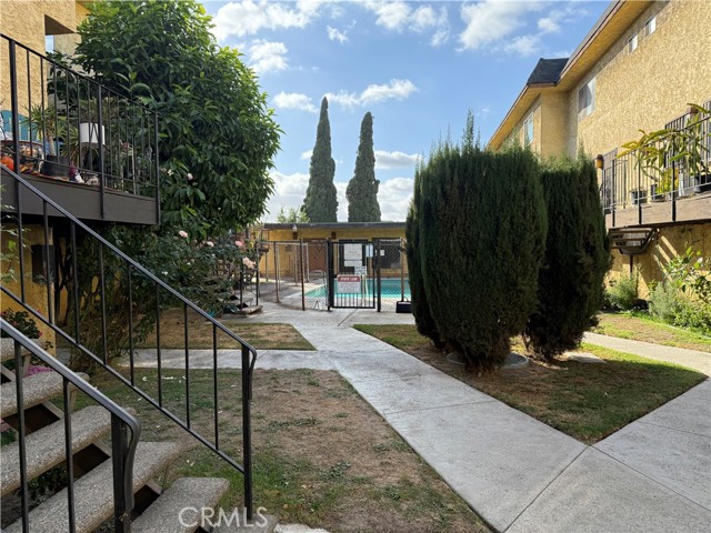 Detail Gallery Image 6 of 13 For 3117 Adelia Ave. Ave #15,  El Monte,  CA 91733 - 2 Beds | 1/1 Baths