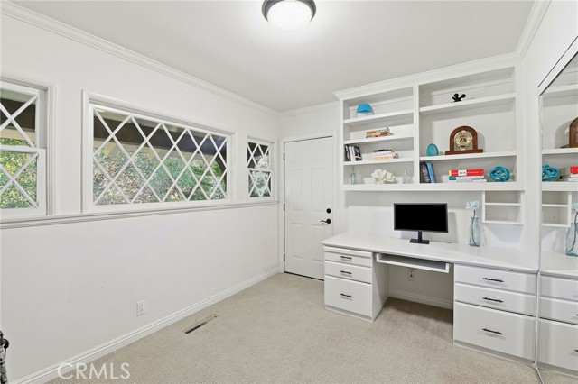 15936 Valley Wood Road, Sherman Oaks CA: https://media.crmls.org/medias/ae604962-7d4e-426c-98ad-0fa4a1c1fbef.jpg