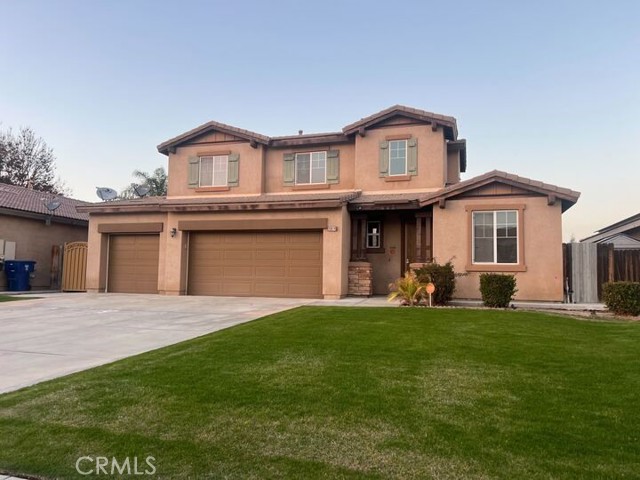 Detail Gallery Image 1 of 28 For 10614 Pointe Royal Dr, Bakersfield,  CA 93311 - 5 Beds | 3 Baths