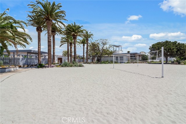 175 Cadence, Irvine CA: https://media.crmls.org/medias/ae614ae1-83e2-486e-ba8c-60d70b0f734d.jpg