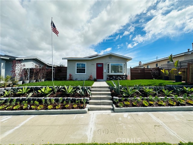 Detail Gallery Image 2 of 57 For 1322 S Walker Ave, San Pedro,  CA 90731 - 3 Beds | 2 Baths
