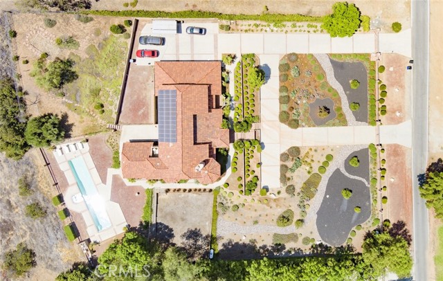 1300 Hidden Springs Drive, Corona CA: https://media.crmls.org/medias/ae6331ab-0b57-4128-bb11-29c947bf12b8.jpg