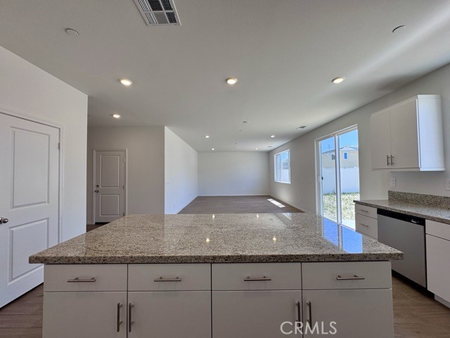 Detail Gallery Image 15 of 62 For 29943 Ballast Rd, Menifee,  CA 92584 - 4 Beds | 3 Baths