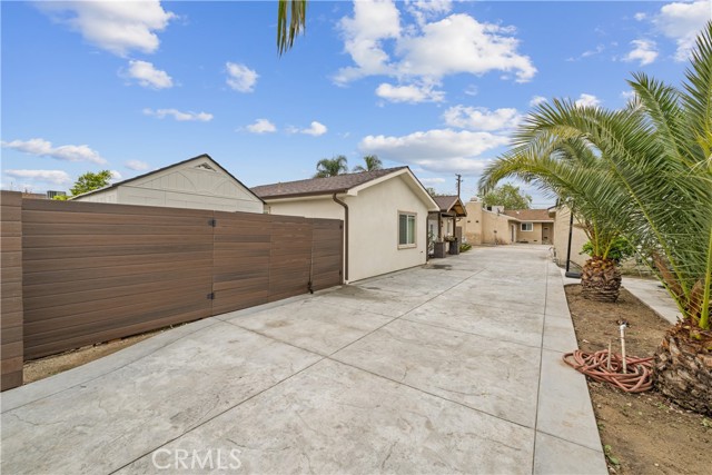 9614 Cypress Avenue, Fontana CA: https://media.crmls.org/medias/ae69feb8-618a-4935-b906-e8f72354f781.jpg