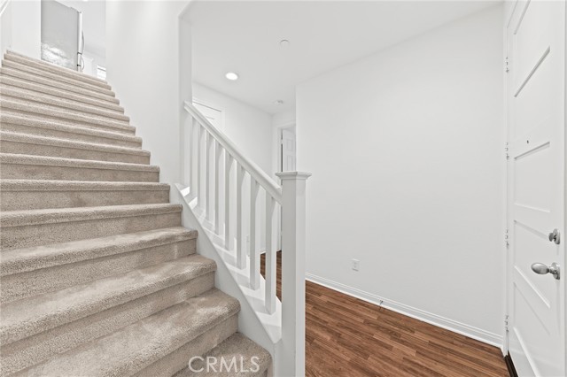 7554 Botany St, Chino CA: https://media.crmls.org/medias/ae6a0052-99c8-4784-95bf-b59f0e41942c.jpg
