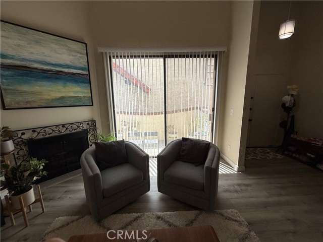300 N Isabel Street, Glendale CA: https://media.crmls.org/medias/ae6a5ccf-e8f3-41c4-b02f-5c22ded8ebc8.jpg