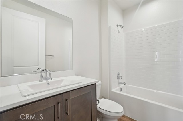 41810 Castello Lane, Palmdale CA: https://media.crmls.org/medias/ae6a8b9f-fdfd-4643-897d-ba2fd7177b82.jpg