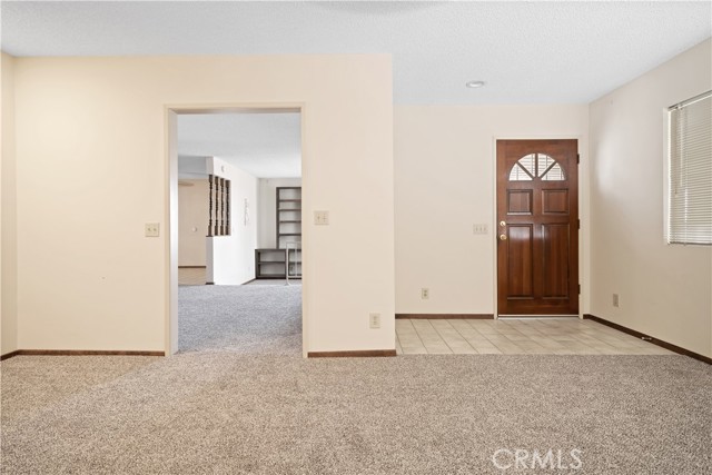 5422 Golondrina Drive, San Bernardino CA: https://media.crmls.org/medias/ae6bcb15-7f58-4014-a075-63ea357e8fdd.jpg