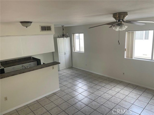 Detail Gallery Image 16 of 18 For 9740 Sepulveda Bld #18,  North Hills,  CA 91343 - 3 Beds | 3 Baths