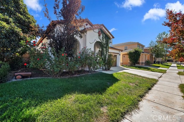 Detail Gallery Image 4 of 40 For 3147 Red Cedar, Hemet,  CA 92545 - 4 Beds | 2/1 Baths