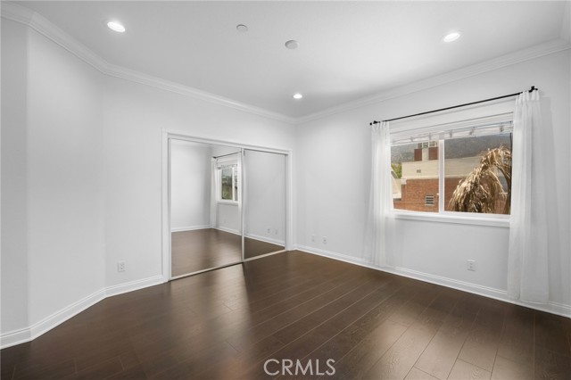 540 E Angeleno Avenue, Burbank CA: https://media.crmls.org/medias/ae6d2f90-c513-4999-8e4f-0cb4e753d4f0.jpg