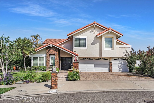 9901 Merced River Ave, Fountain Valley, CA 92708