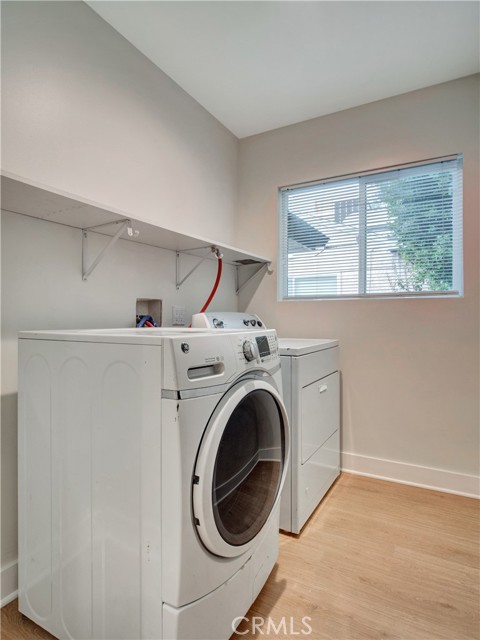 Detail Gallery Image 27 of 32 For 17961 Martha Street, Encino,  CA 91316 - 4 Beds | 3 Baths