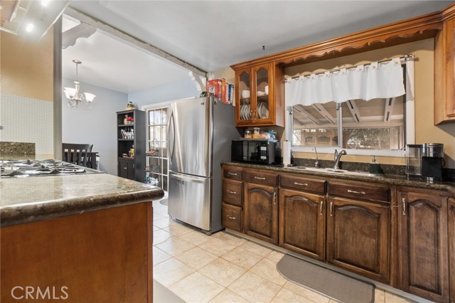 Detail Gallery Image 15 of 43 For 880 S Walnut St, La Habra,  CA 90631 - 3 Beds | 2 Baths